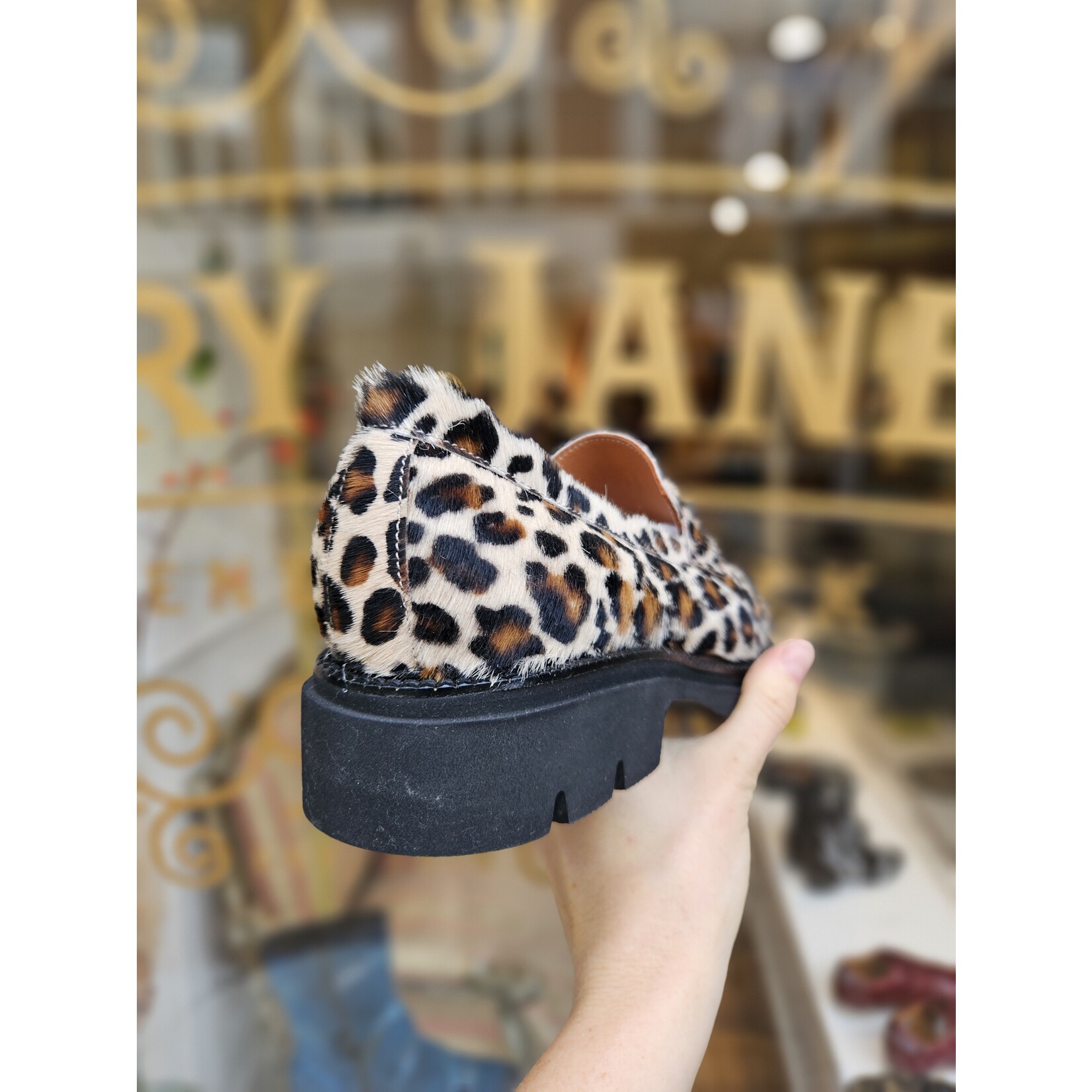 Roberto d’Angelo leren instapper leopard JACKY print