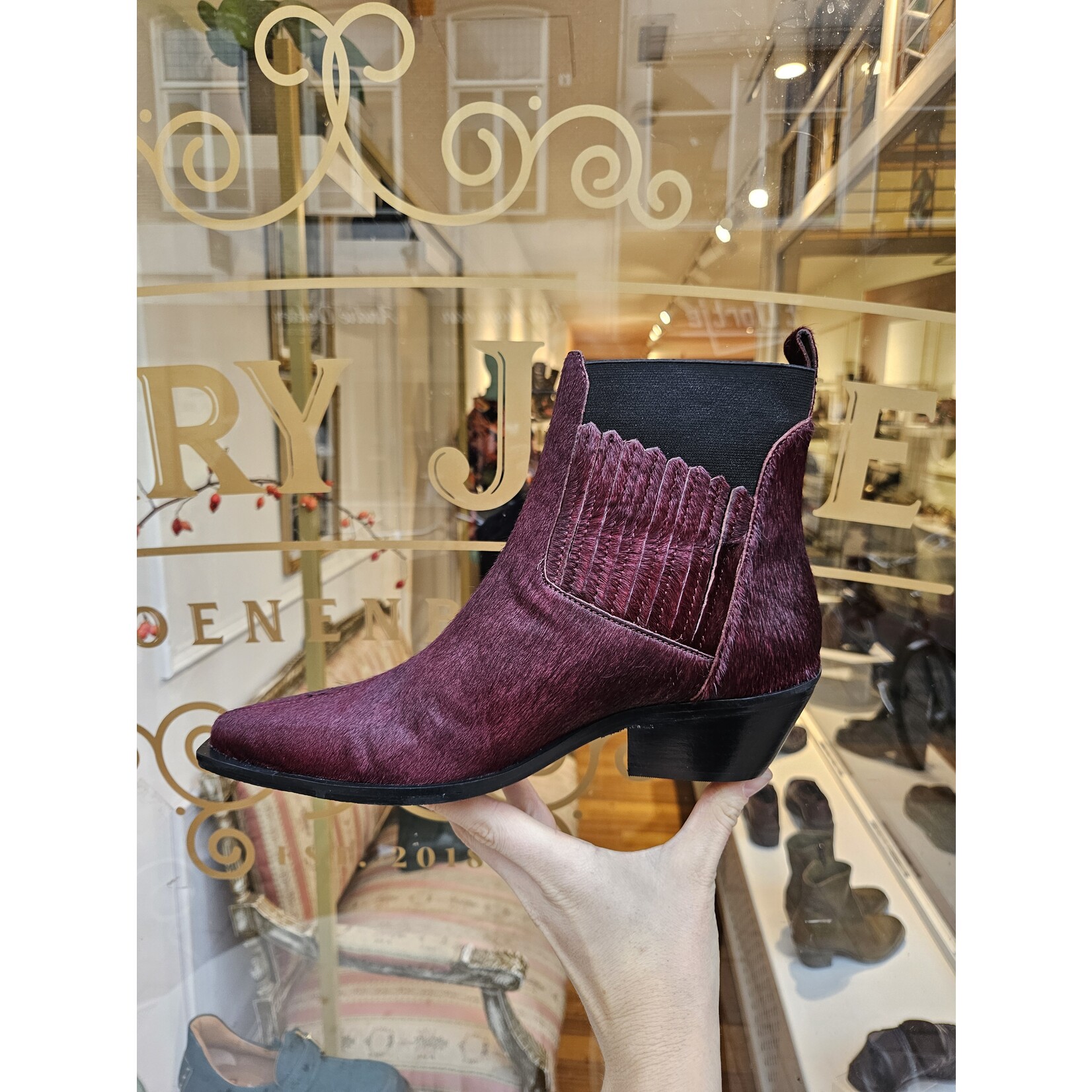 Copenhagen leren enkellaarsje western pony THE WALKING bordeaux