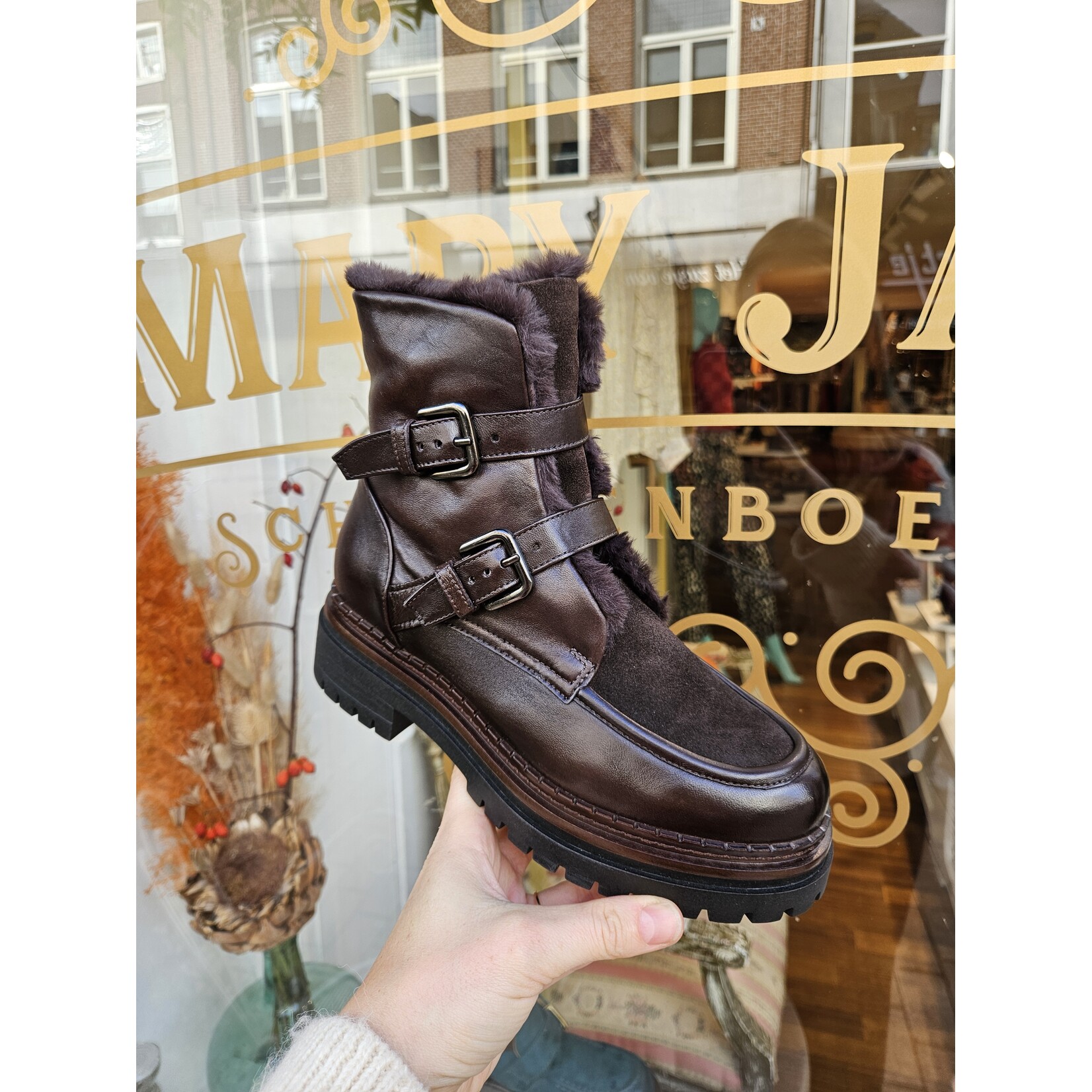 MJUS leren winterboots gesp WYJA bruin
