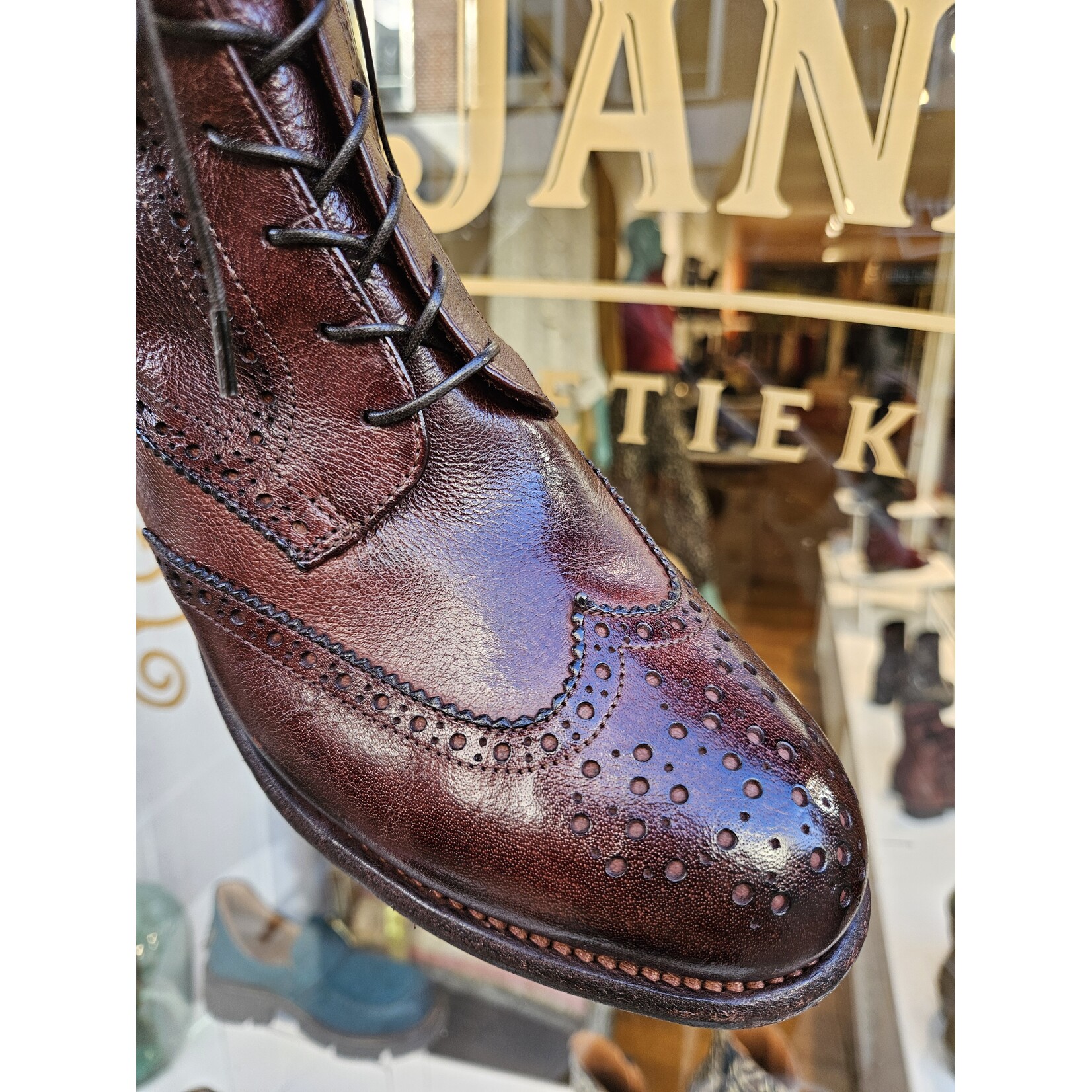 Paul Silence hangemaakte leren veterschoen BROWN bruin