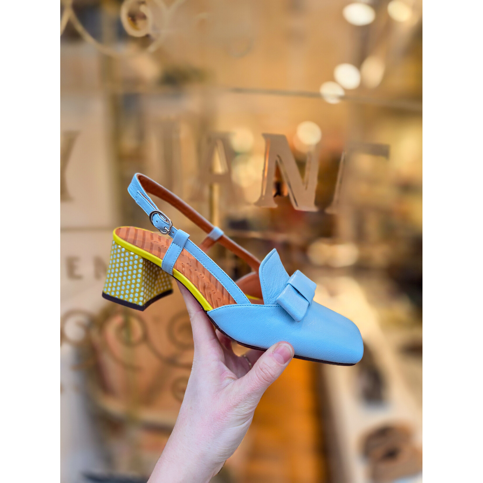 Chie Mihara slingback strik VYLA blue lemon