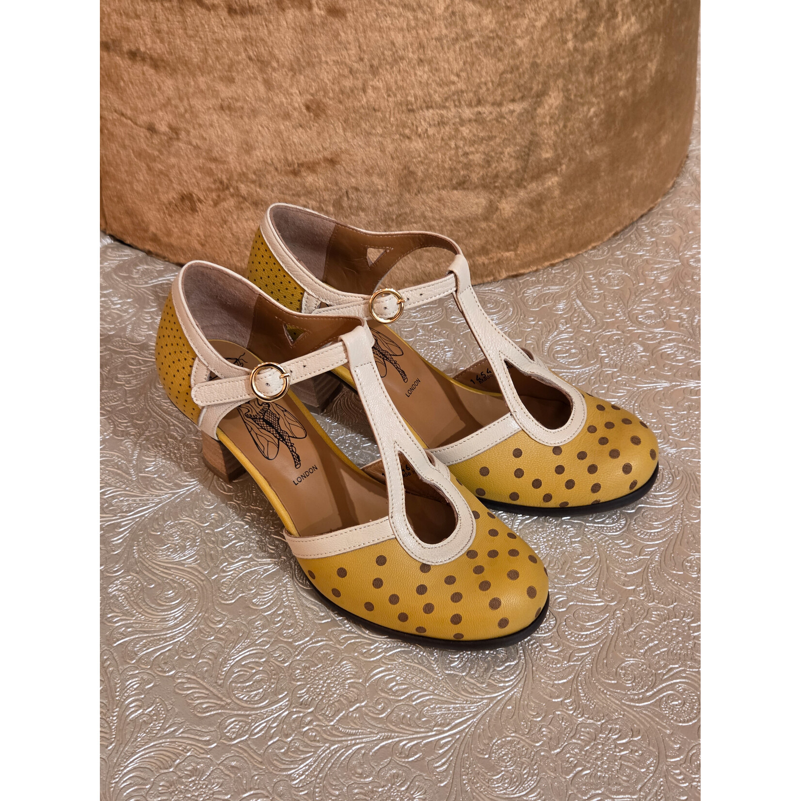 Fly London pump BLEF polkadot geel