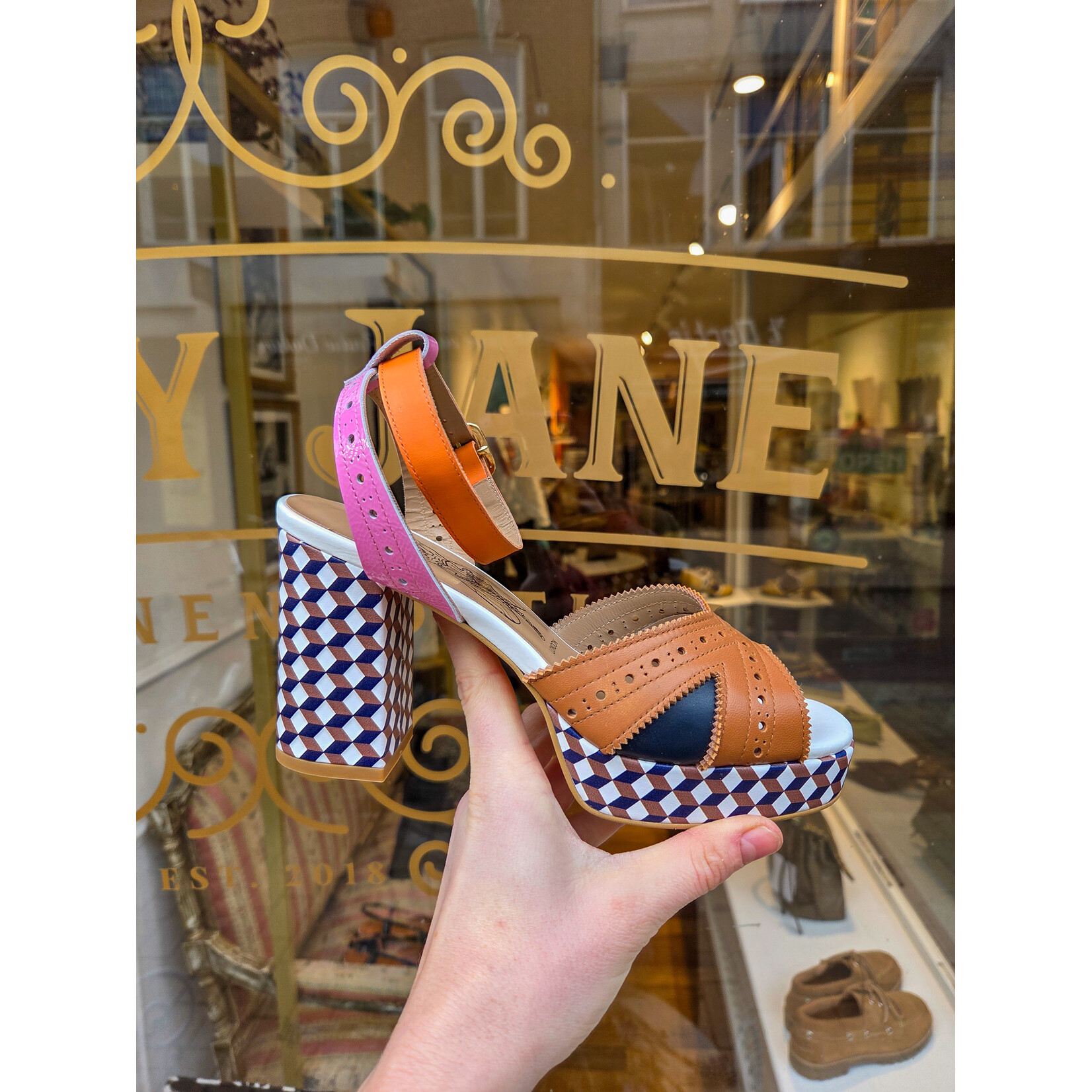 Fly London sandaal platform EBAN multi print