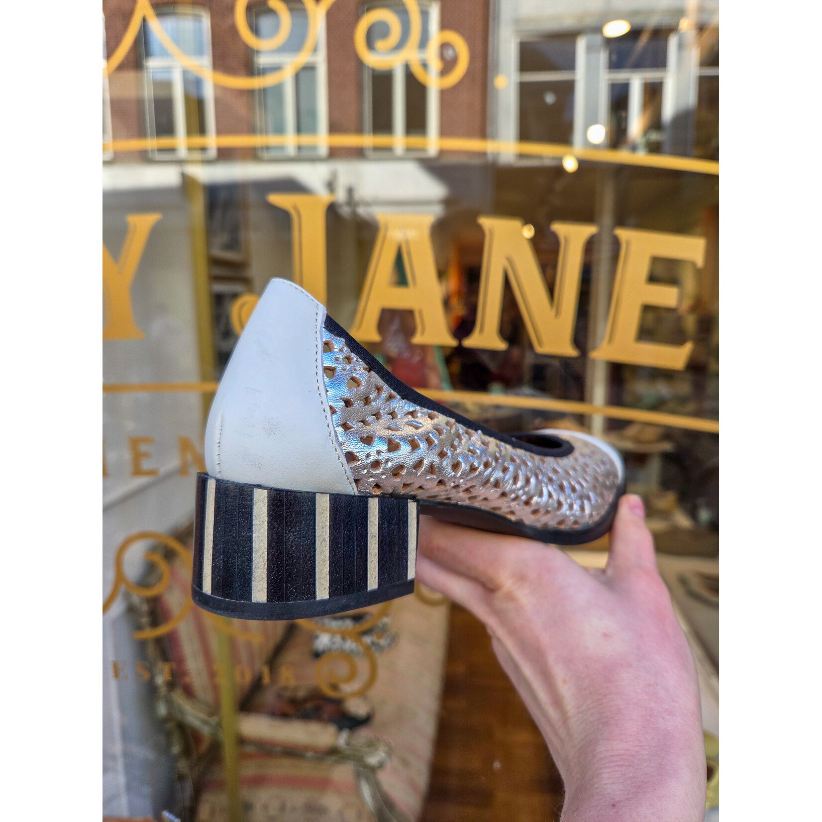 Nemonic Nemonic leren pump COLETTE zilver/zwart