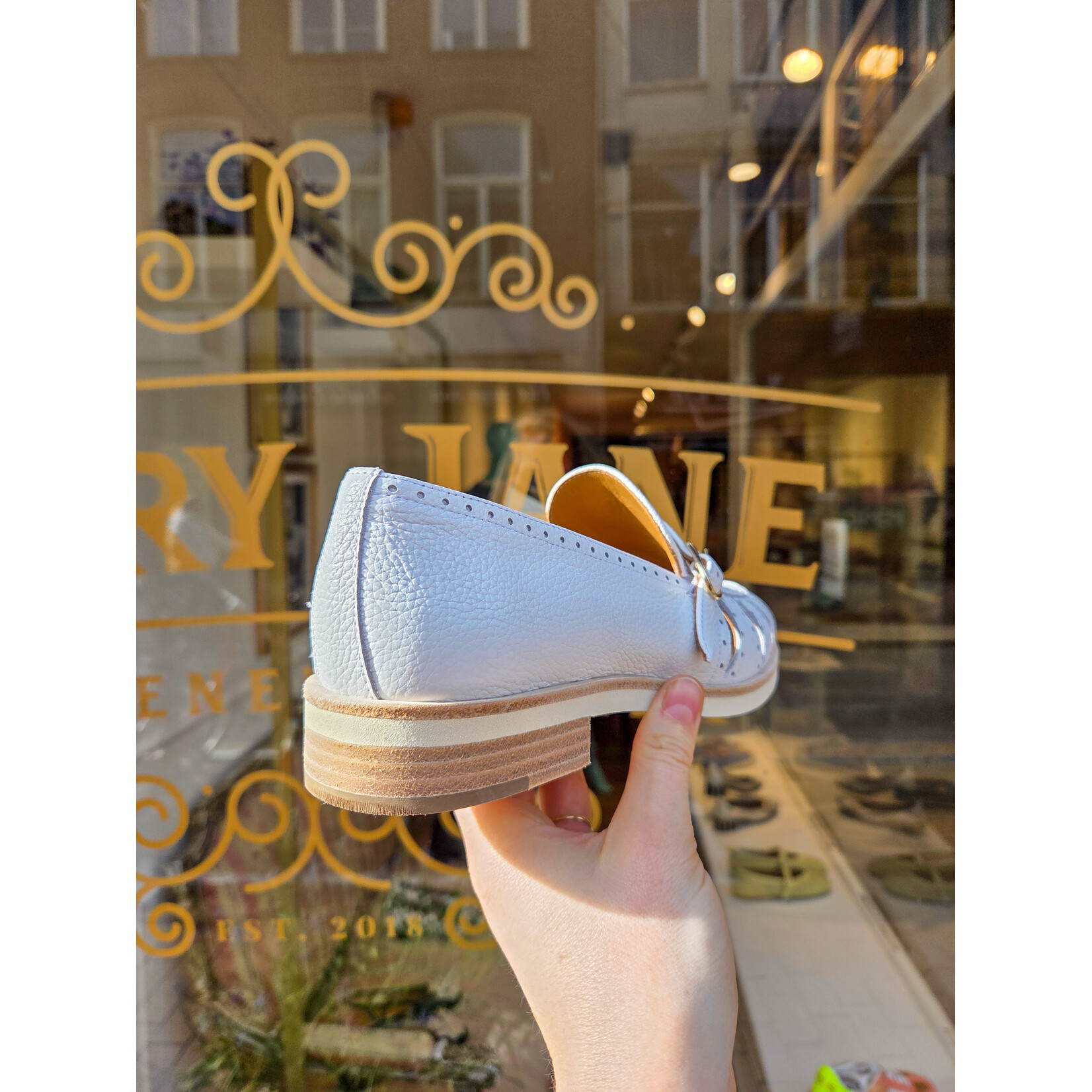 Pertini instapper gesp leren loafer ABBOT wit