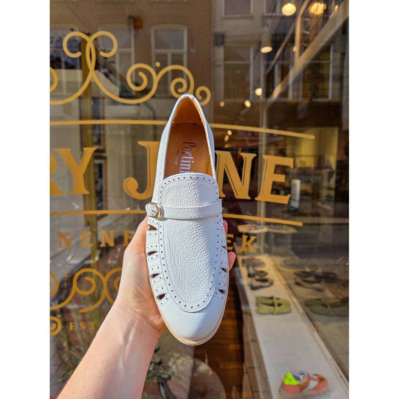 Pertini instapper gesp leren loafer ABBOT wit
