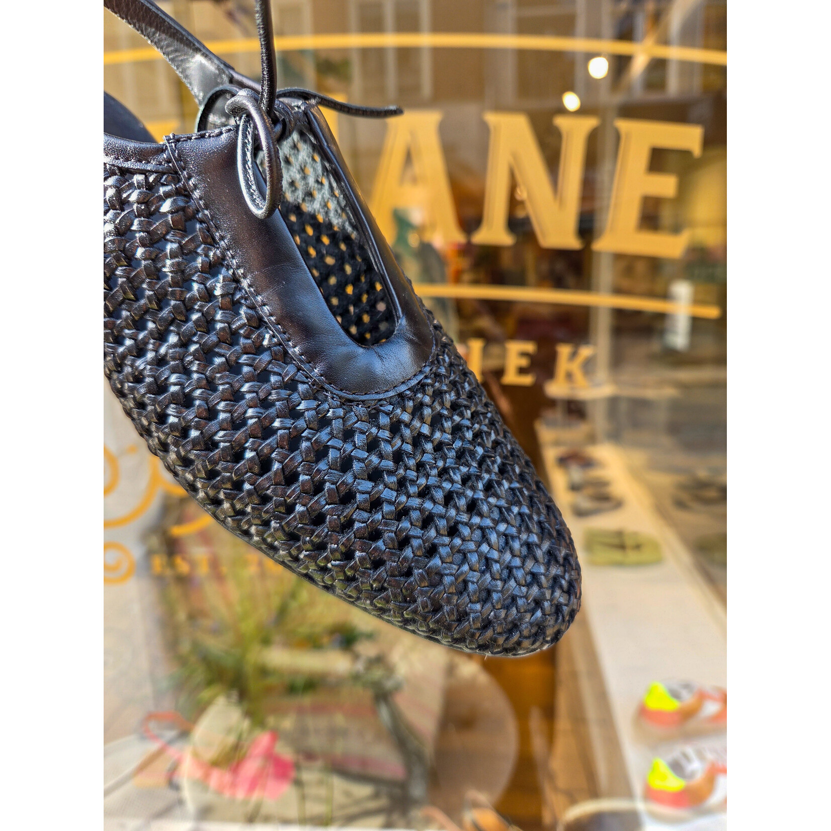 Pertini leren slingback gevlochten NAJU zwart