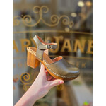 Ten Points leren sandaal klomp AMALIA groen