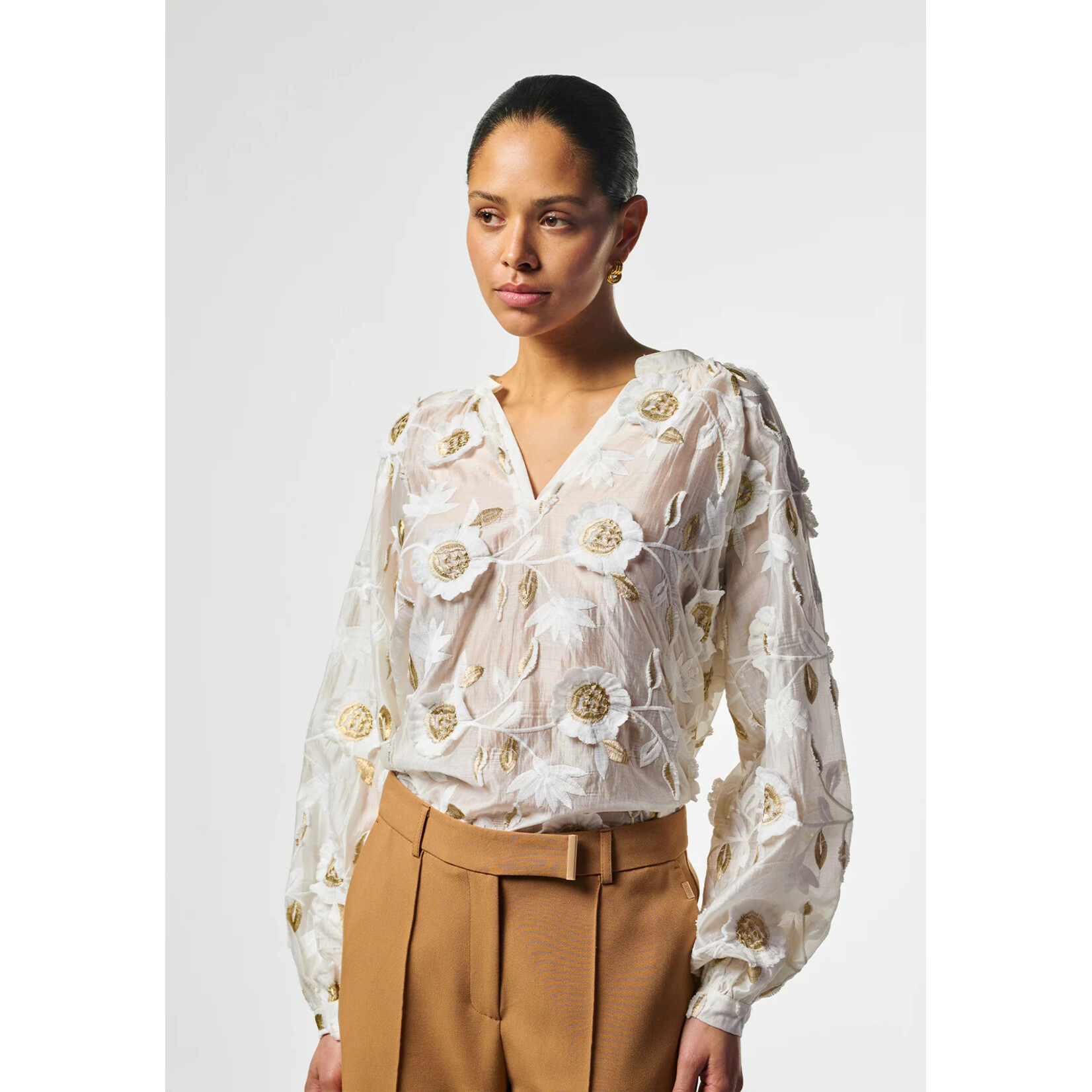 Aaiko blouse bloem ALANZA wit/goud