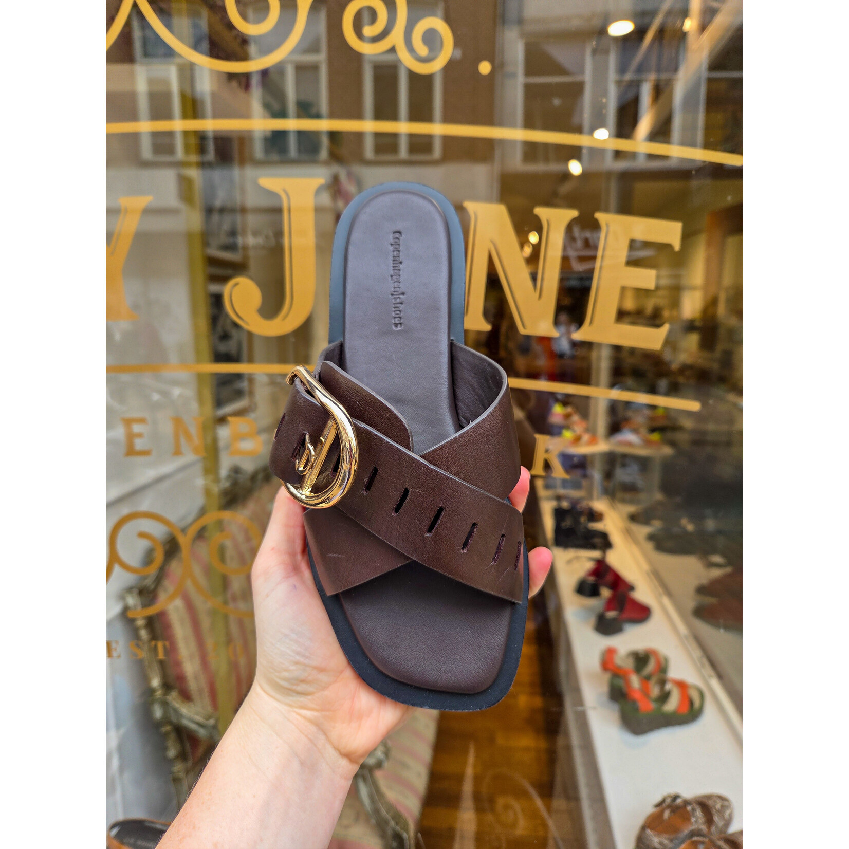 Copenhagen Shoes leren slipper 'Vibes x Me' bruin