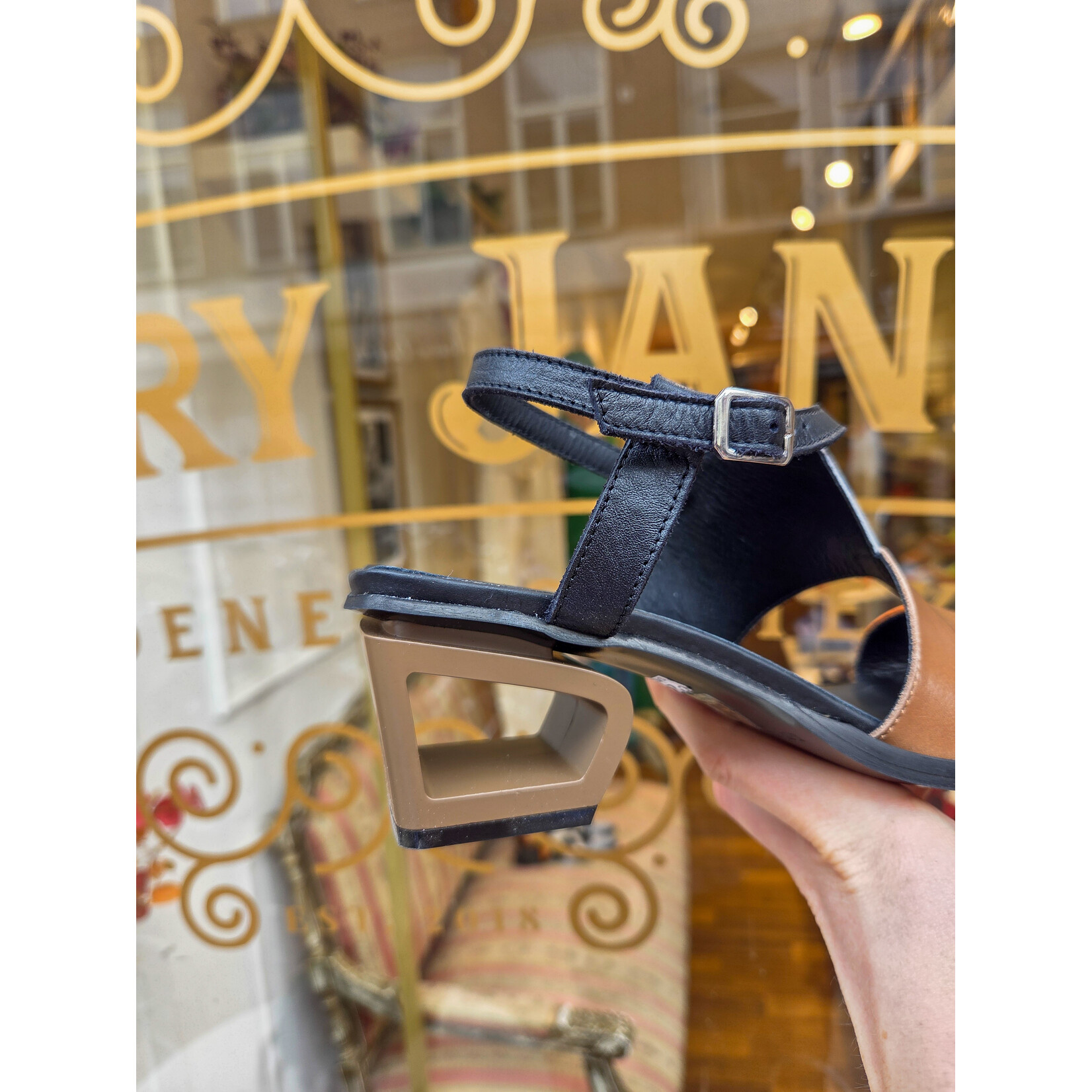 Le Bohemien sandaal special TF5001 bruin oranje zw