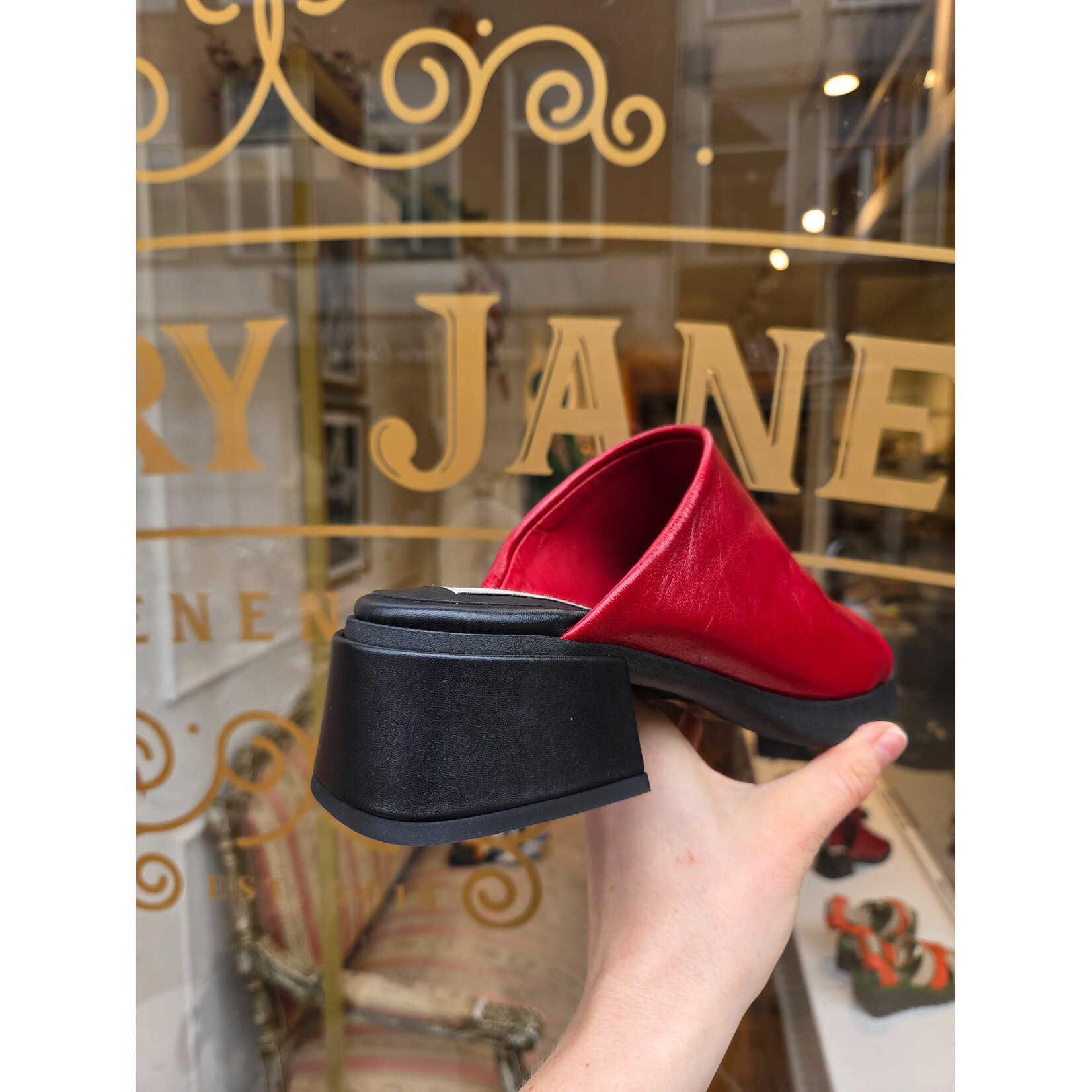 Miista muiltjes instappers ZOOEY rood