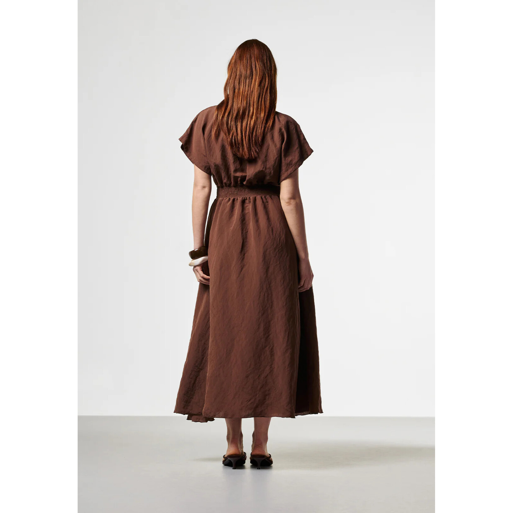 Aaiko jurk modal SERRA bitter chocolate