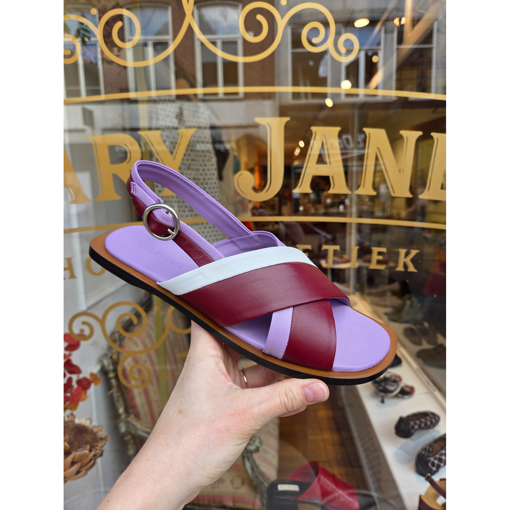 BELLEHARI Bellehari sandaal plat AURORE bordeaux/roze