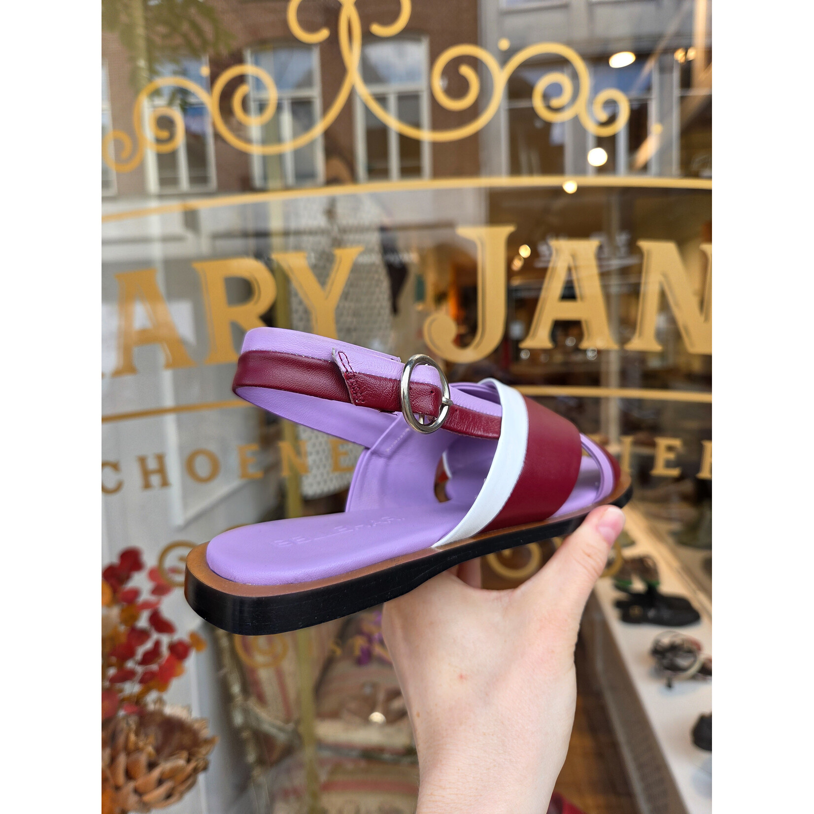BELLEHARI Bellehari sandaal plat AURORE bordeaux/roze