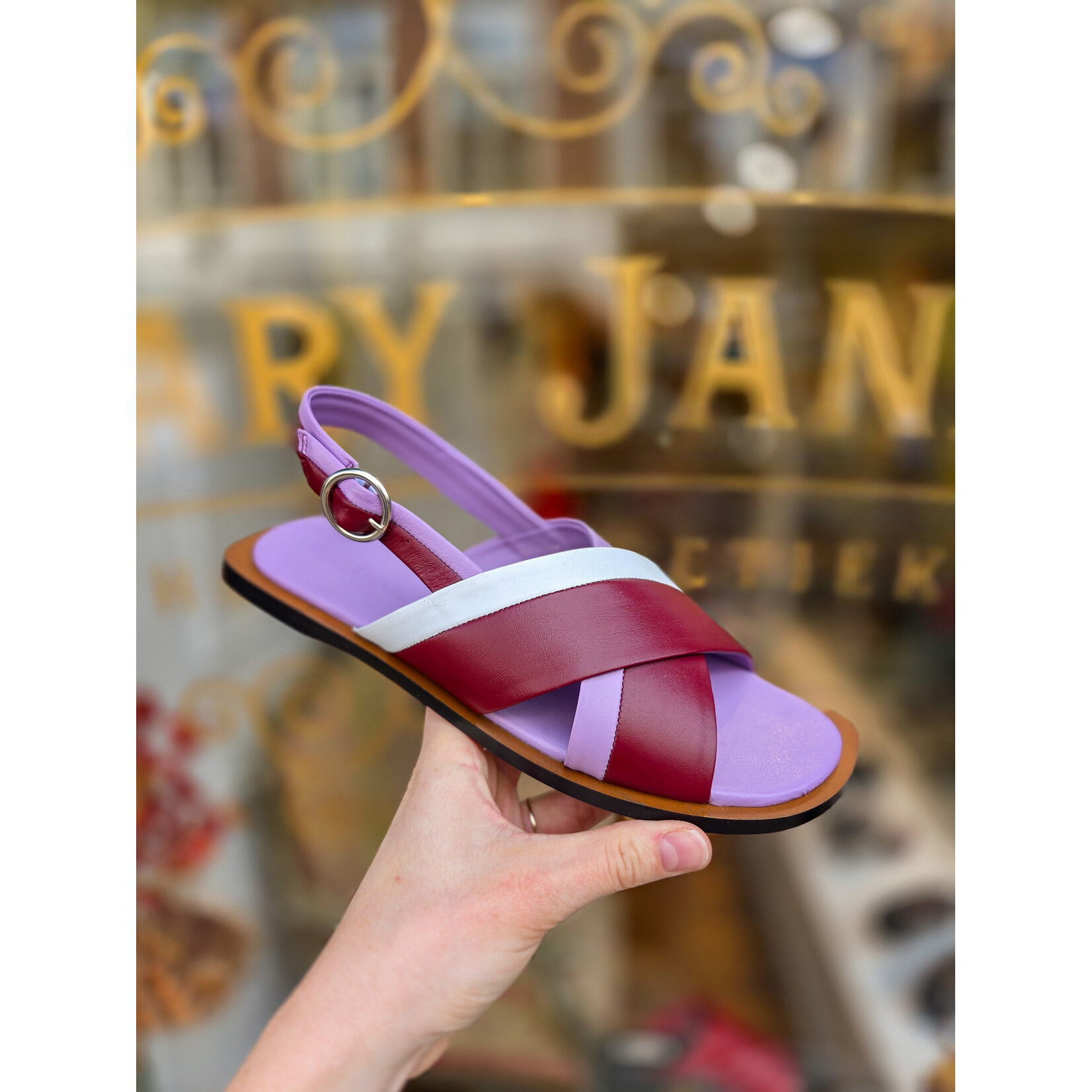 BELLEHARI Bellehari sandaal plat AURORE bordeaux/roze