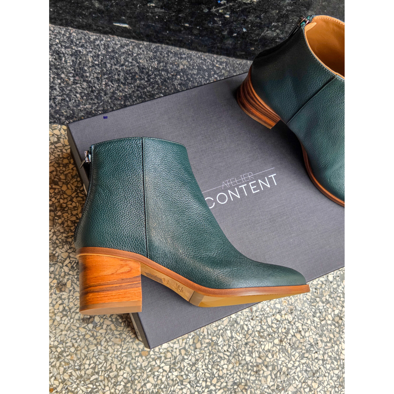 Atelier Content VERA enkellaarsje dark green