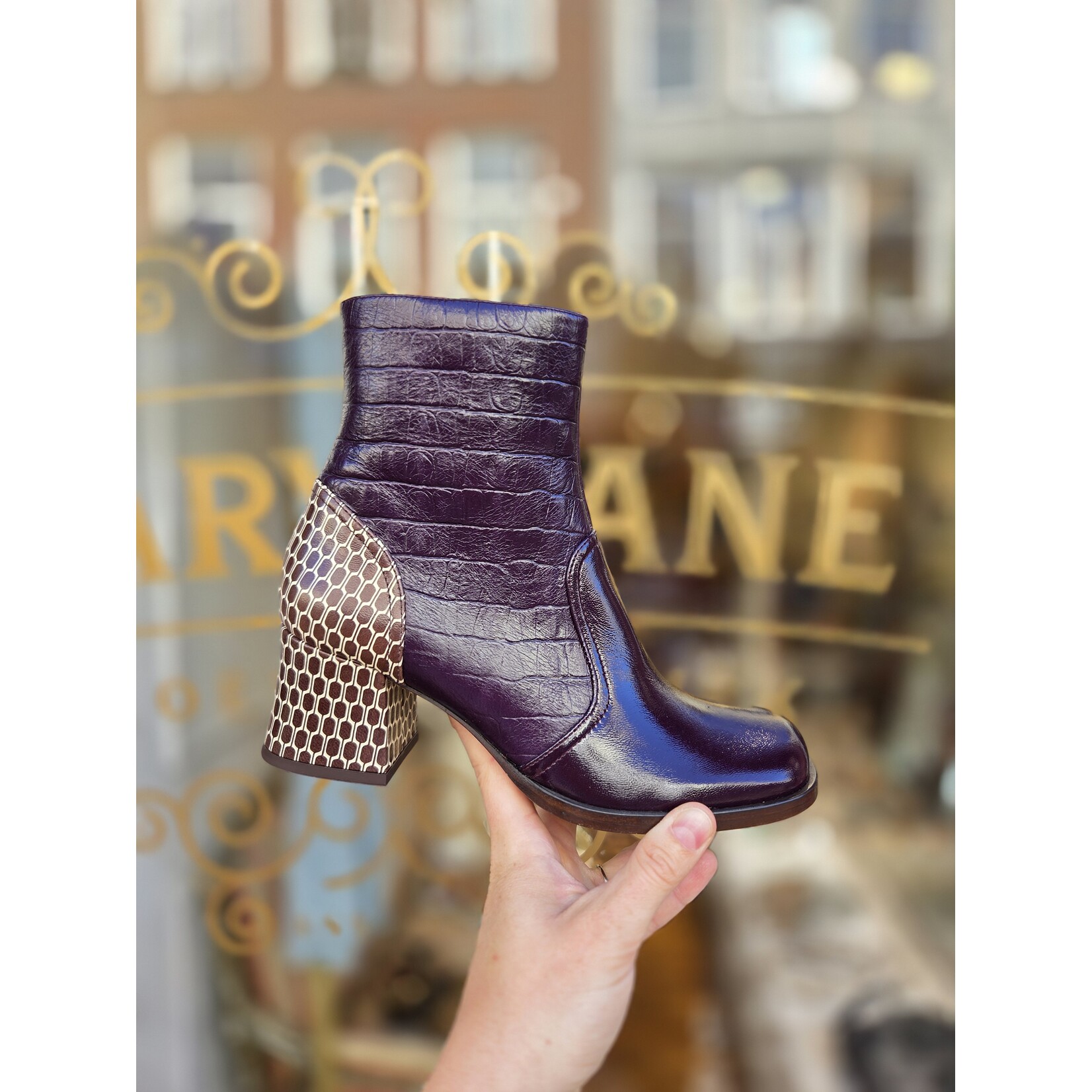 Chie Mihara enkellaarsje blokhak TALENA grape paars print