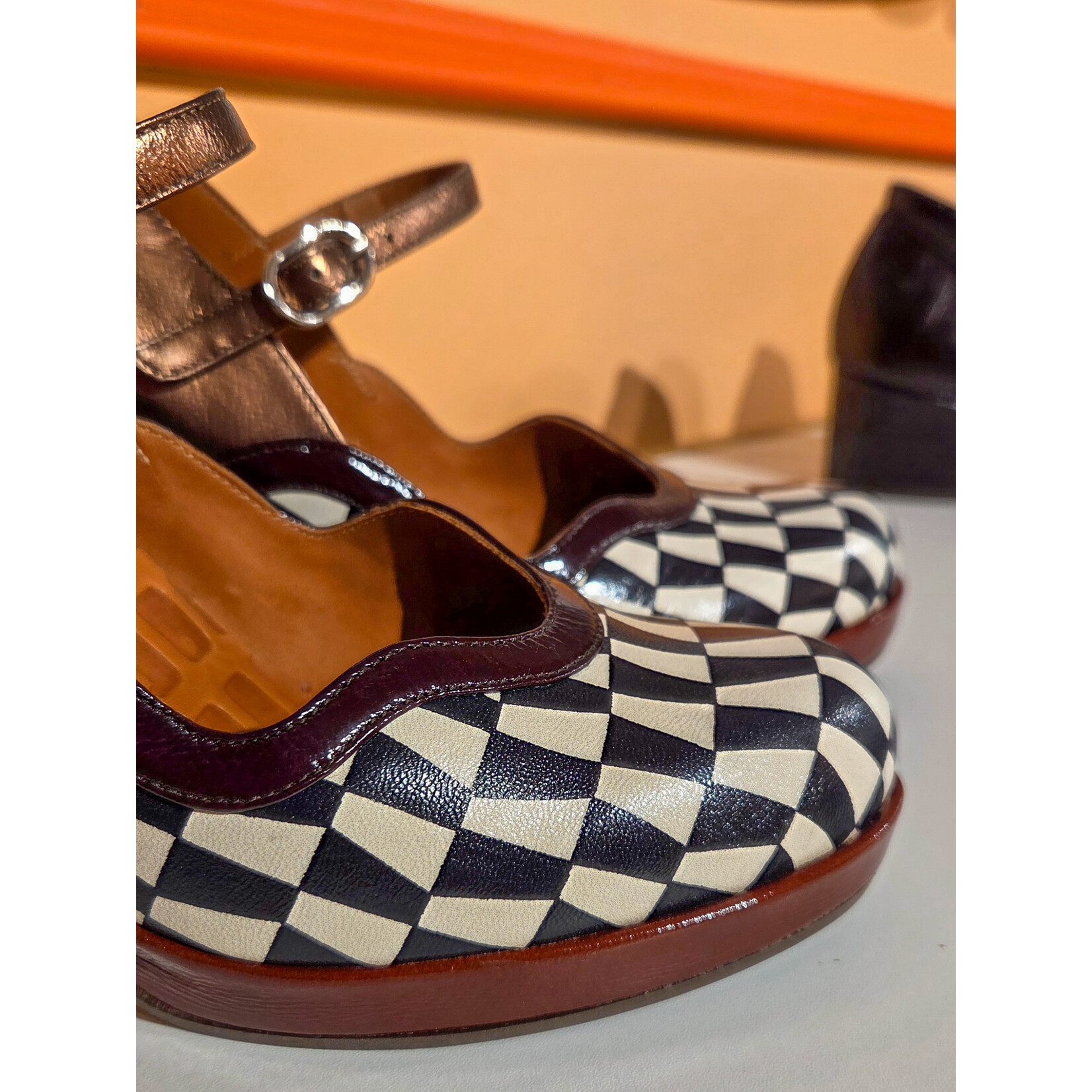 Chie Mihara pump LARETO bronze print multi