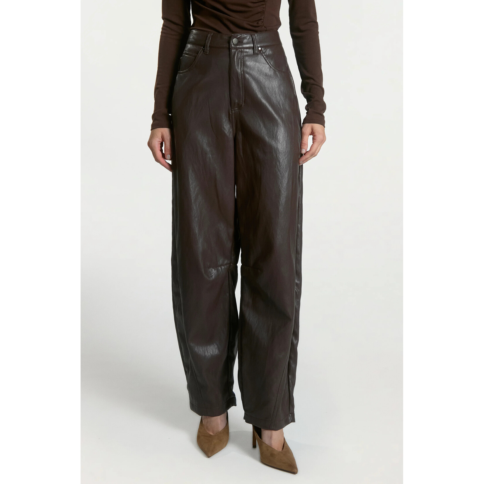 Aaiko faux leather broek QUIN pu bruin