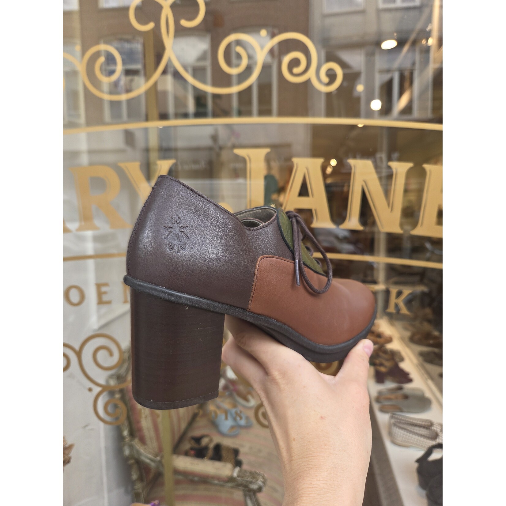 Fly London leren pump GEIL tan/sea kelp/dark brown