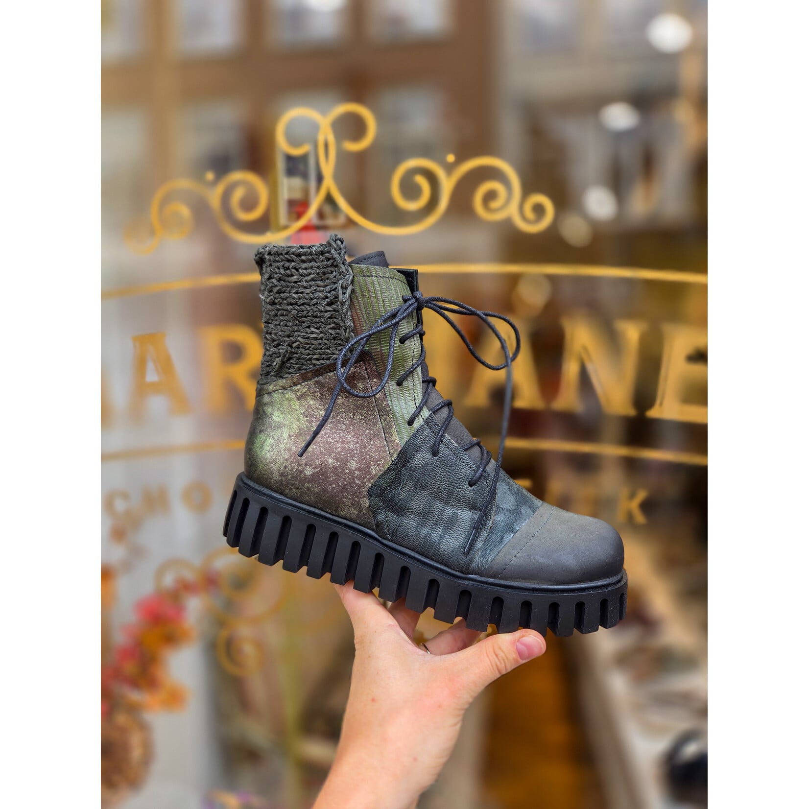 Papucei leren veterboot ANASTASIA groen