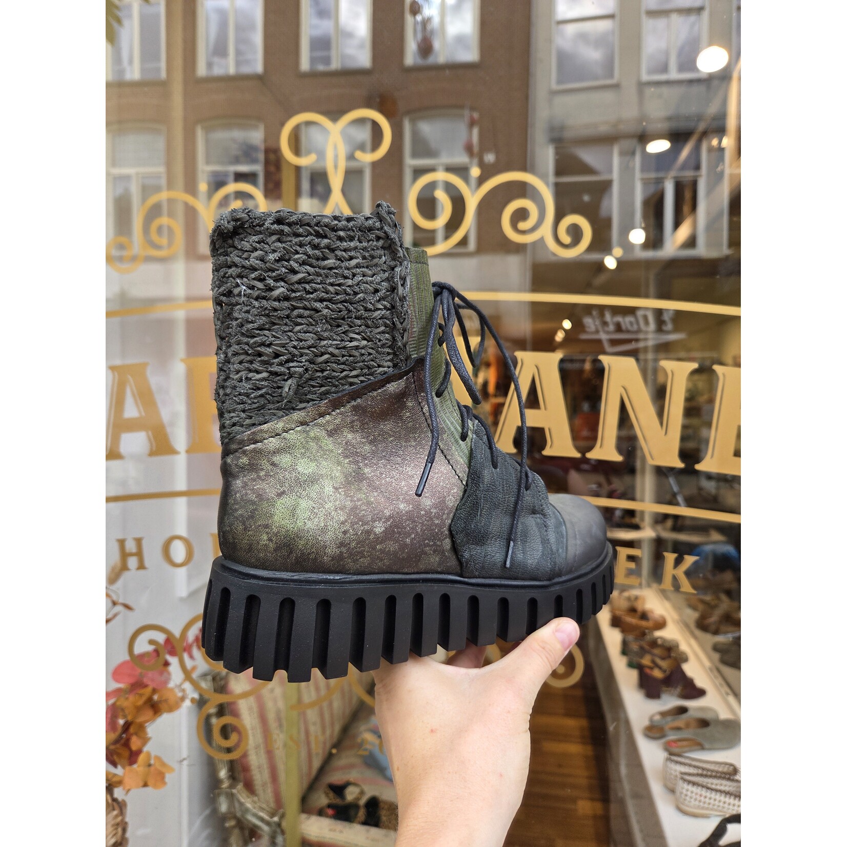 Papucei leren veterboot ANASTASIA groen