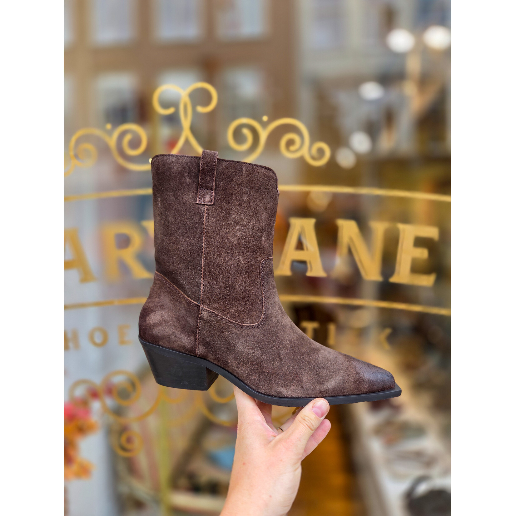 Copenhagen Shoes enkellaarsje suede COUTURE dk bruin