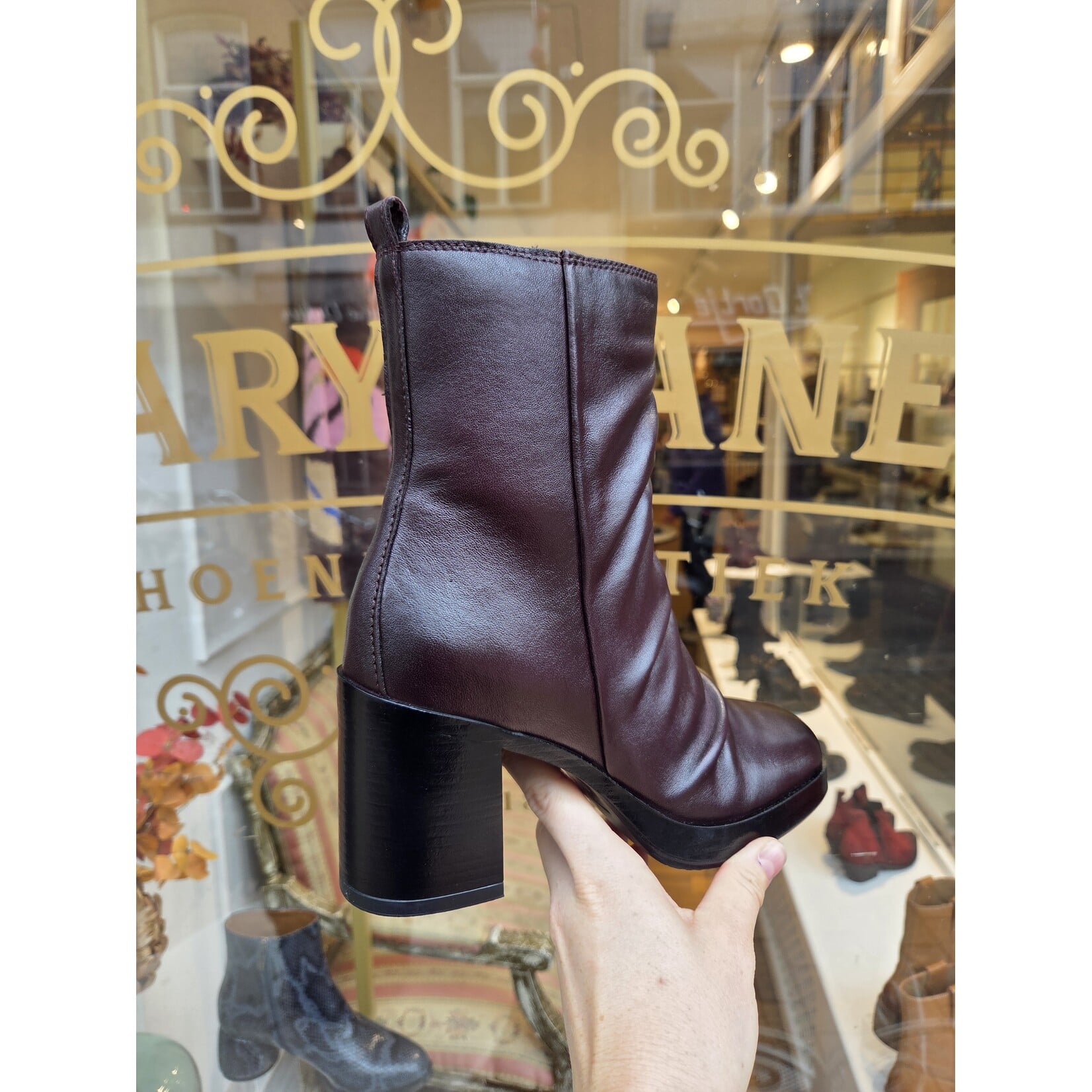 Mjus leren enkellaarsje platform Elettra bordeaux