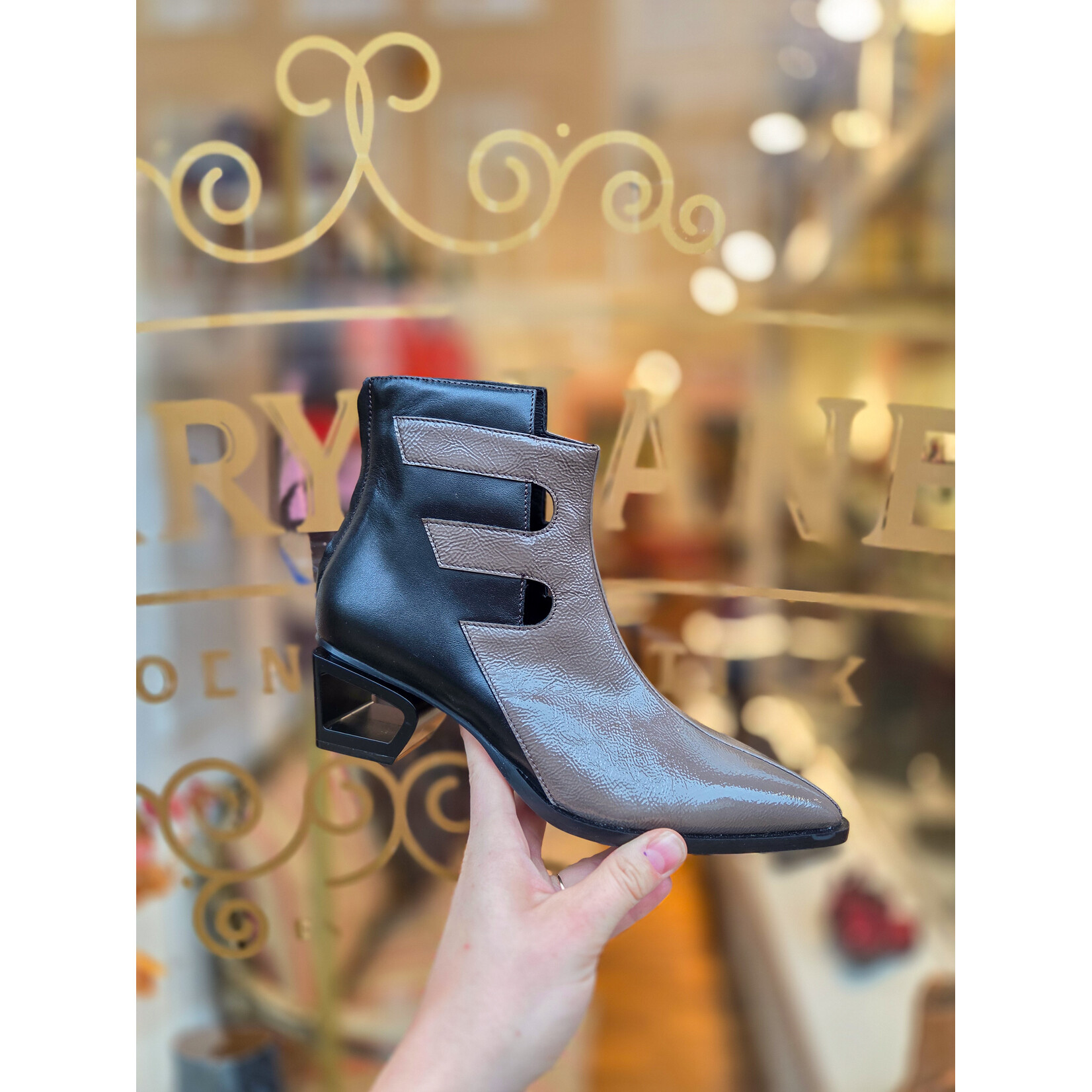 Le Bohemien special boot TP5009 taupe/zwart