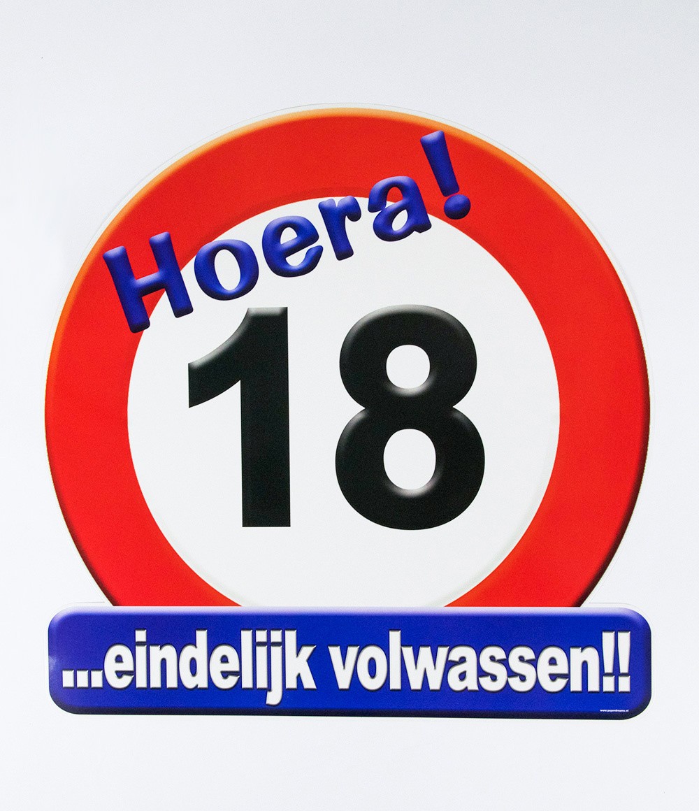 verjaardag Gebeurt Haiku Schild hoera 18 jaar- Opvallende 18 jaar versieringen voor een feest -  Feestartikelen.nl