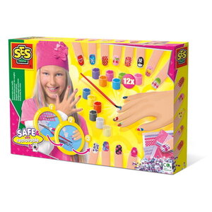 SES Creative Nagels Versieren