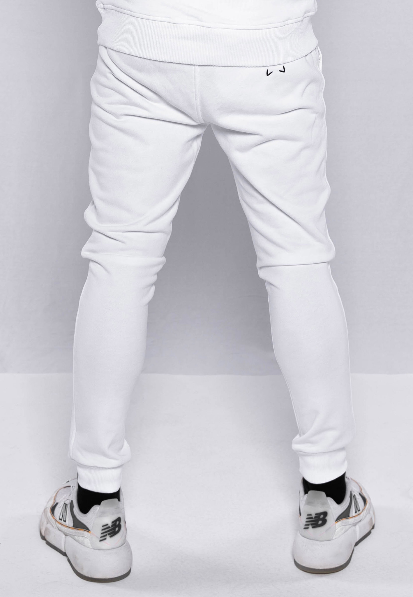 Conflict Sweat Pants Essentials White - Order now online. 