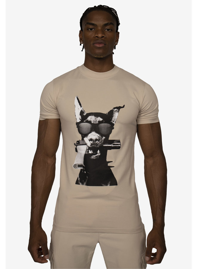 Conflict T-Shirt Doberman Beige