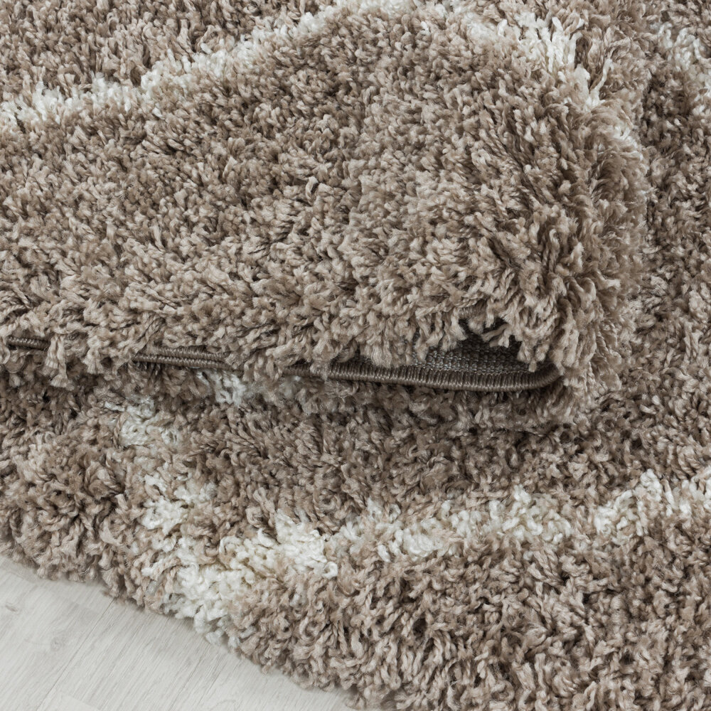Azure Hoogpolig Beige vloerkleed - Geruit Azure Hoogpolig Beige vloerkleed - Geruit