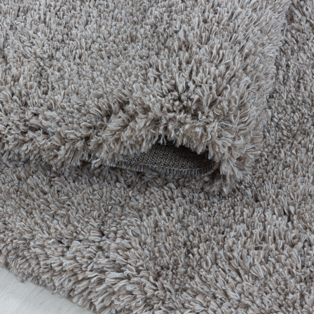 Luna Hoogpolig Effen Beige vloerkleed - Rond Luna Hoogpolig Effen Beige vloerkleed - Rond
