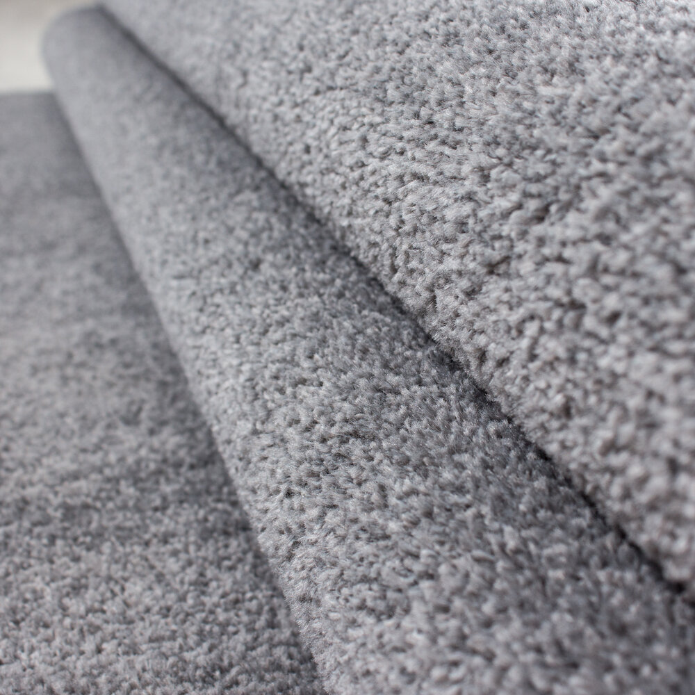 Liam Effen Lichtgrijs vloerkleed - Rond Liam Effen Lichtgrijs vloerkleed - Rond