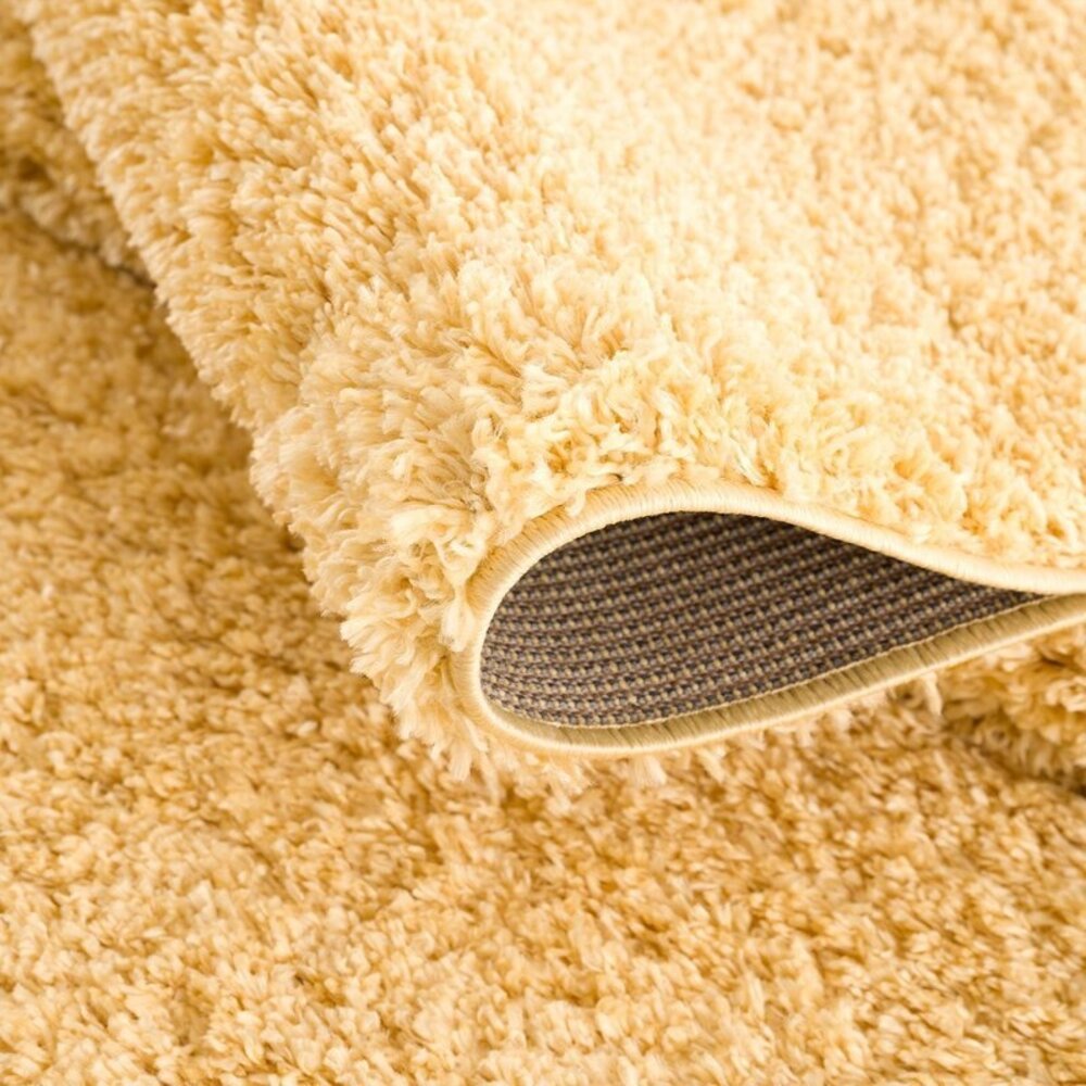 Calidia Hoogpolig Geel vloerkleed - Effen Uni Calidia Hoogpolig Geel vloerkleed - Effen Uni