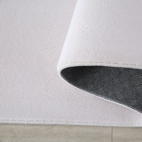 Alberta Laagpolig Fluffy Crème vloerkleed -