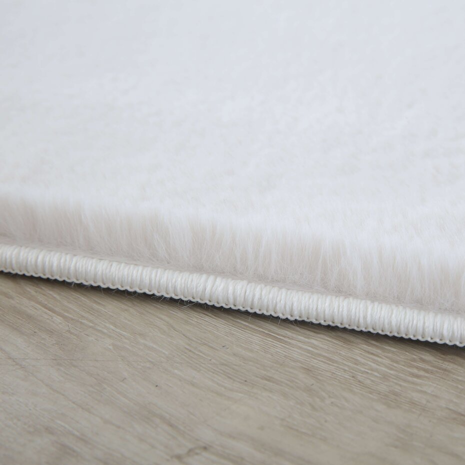 Teresa Hoogpolig Fluffy Crème vloerkleed -