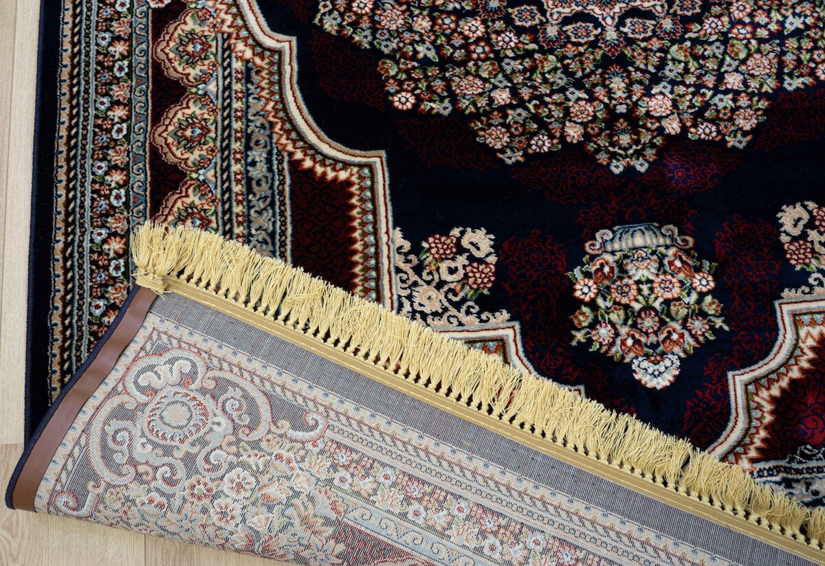 Isfahan vloerkleed - Oosters Medaillon Klassiek - Blauw / Rood Isfahan vloerkleed - Oosters Medaillon Klassiek - Blauw / Rood