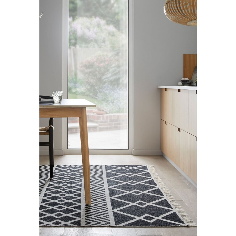 Flycarpets GEOMETRISCH VLOERKLEED - TEO GERECYCLED ZWART/WIT