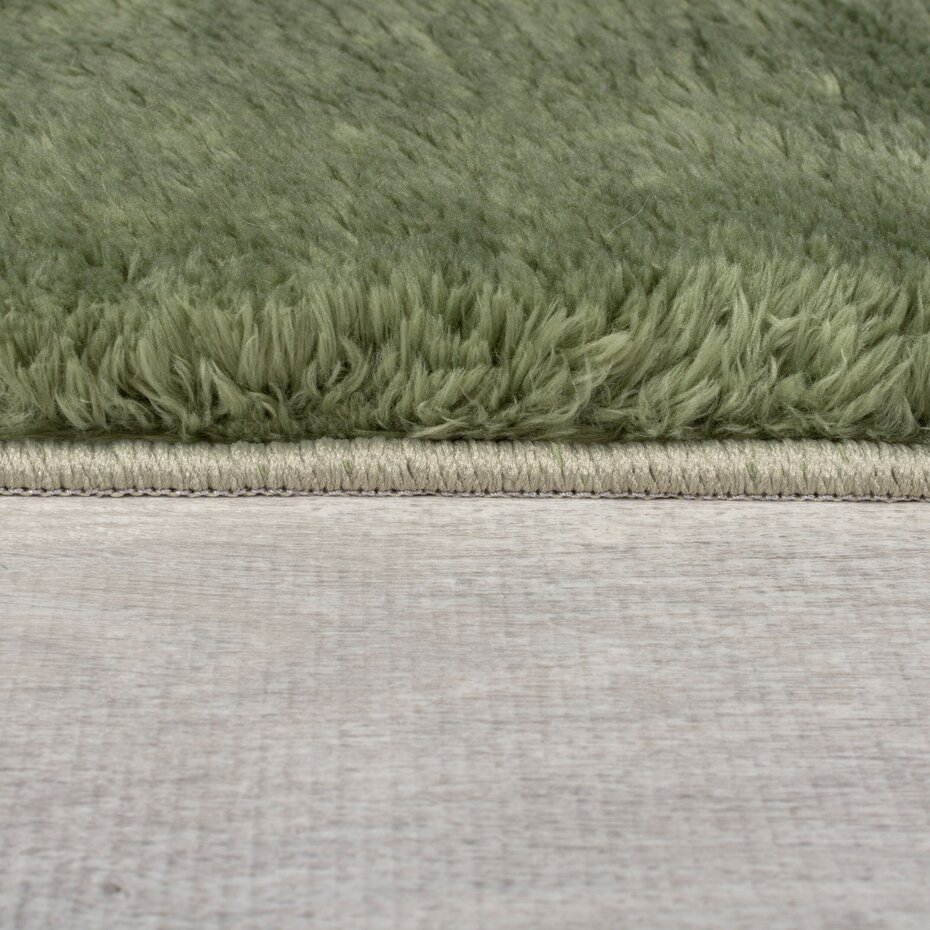 Hoogpolig vloerkleed Faroe Wol Look - Fluffy - Groen