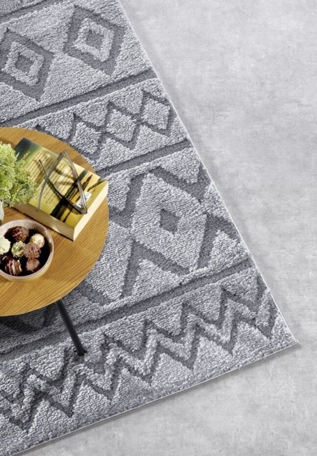 Elle Decoration - Gallery - Hoogpolig Tapijt - Itinerance - Lichtgrijs Elle Decoration - Gallery - Hoogpolig Tapijt - Itinerance - Lichtgrijs