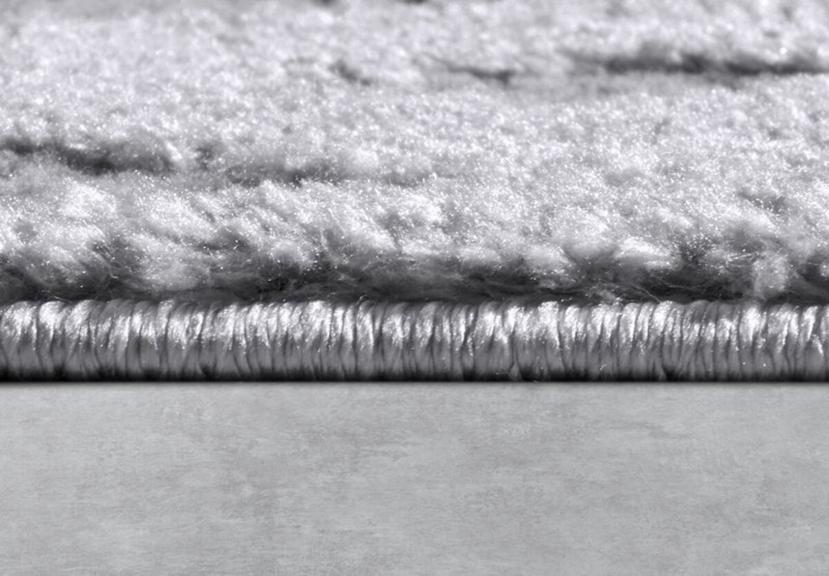 Elle Decoration - Gallery - Hoogpolig Tapijt - Itinerance - Lichtgrijs Elle Decoration - Gallery - Hoogpolig Tapijt - Itinerance - Lichtgrijs