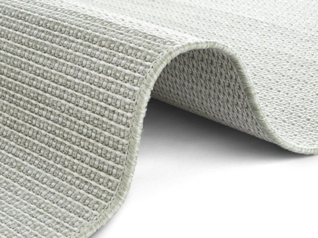 Elle Decoration - Binnen & Buitenkleed - Secret - Laagpolig - Groen Elle Decoration - Binnen & Buitenkleed - Secret - Laagpolig - Groen