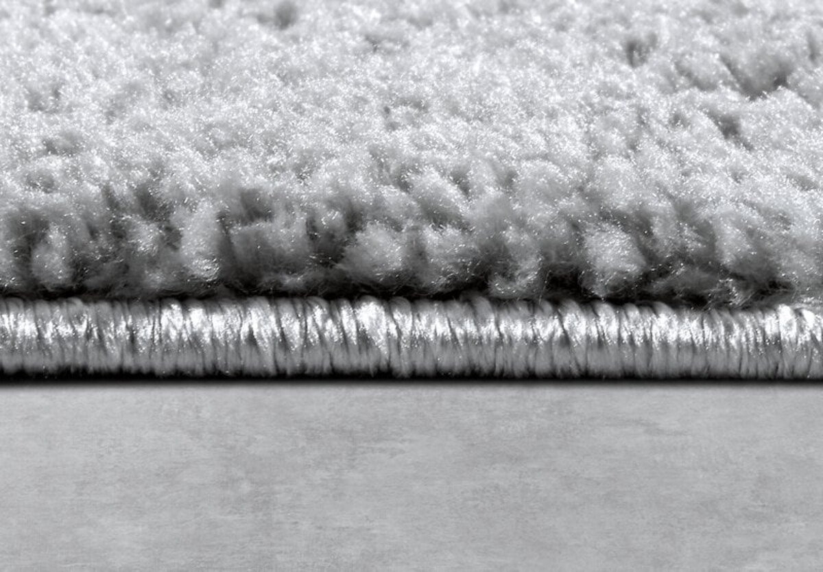 Elle Decoration - Gallery - Hoogpolig vloerkleed - Perrotin - Lichtgrijs Elle Decoration - Gallery - Hoogpolig vloerkleed - Perrotin - Lichtgrijs