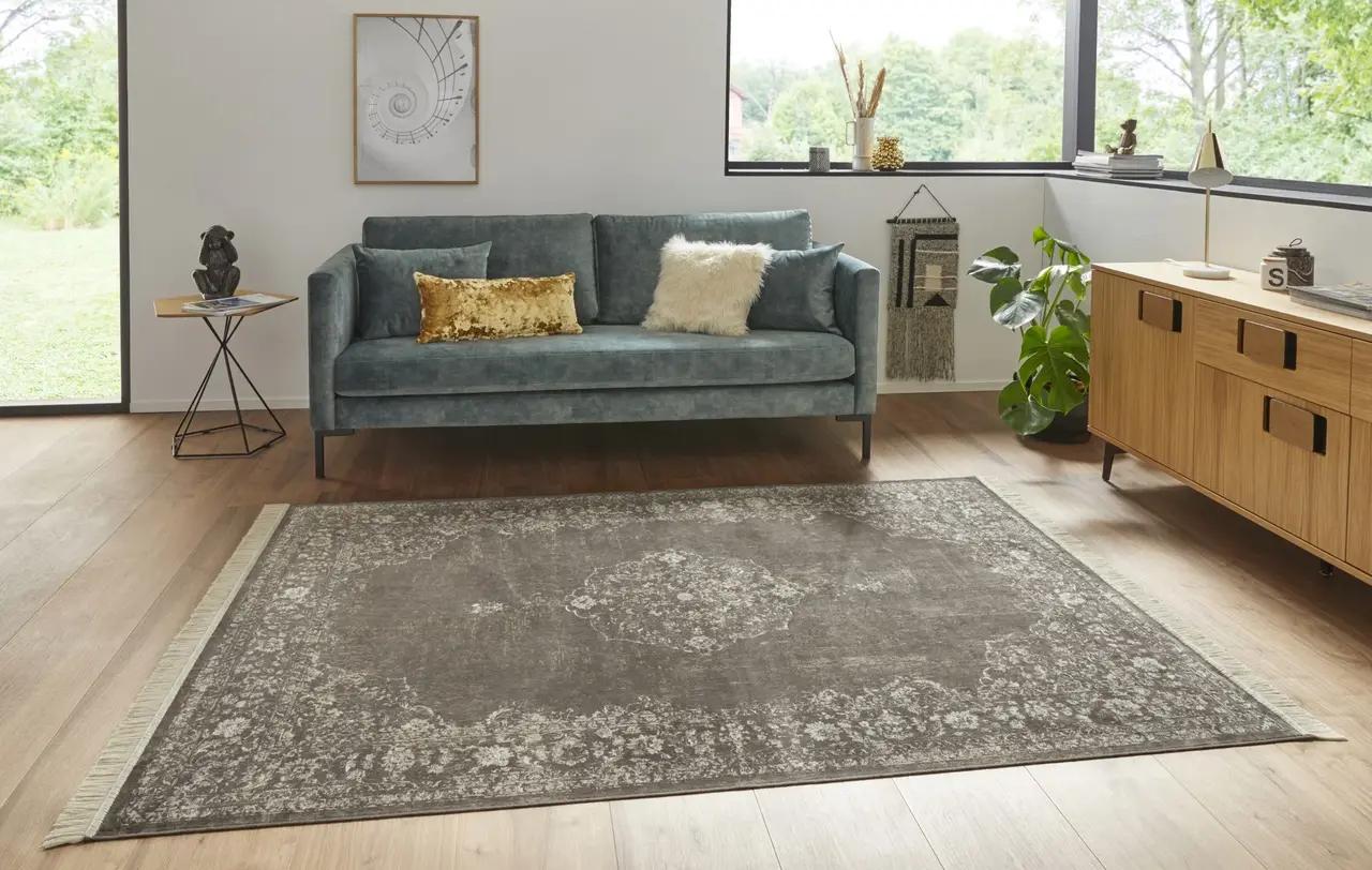 Klassiek Vintage vloerkleed - Laagpolig - Naveh - Franjes - Zwart Klassiek Vintage vloerkleed - Laagpolig - Naveh - Franjes - Zwart