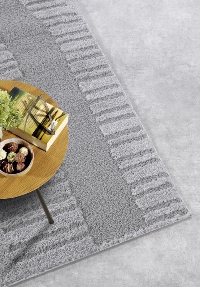 Elle Decoration - Gallery - Hoogpolig vloerkleed - Bartoux - Lichtgrijs Elle Decoration - Gallery - Hoogpolig vloerkleed - Bartoux - Lichtgrijs