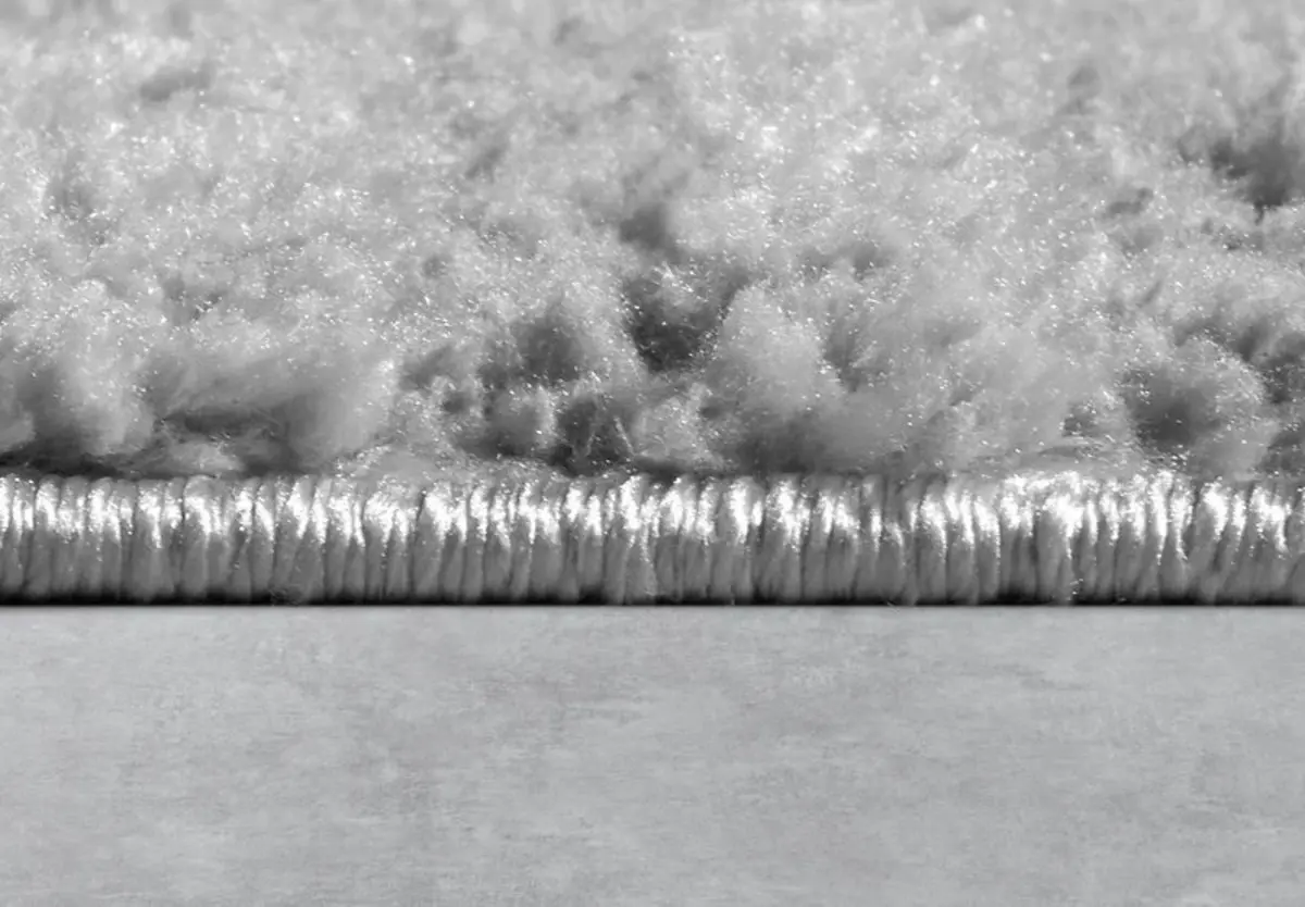 Elle Decoration - Gallery - Hoogpolig vloerkleed - Bartoux - Lichtgrijs Elle Decoration - Gallery - Hoogpolig vloerkleed - Bartoux - Lichtgrijs